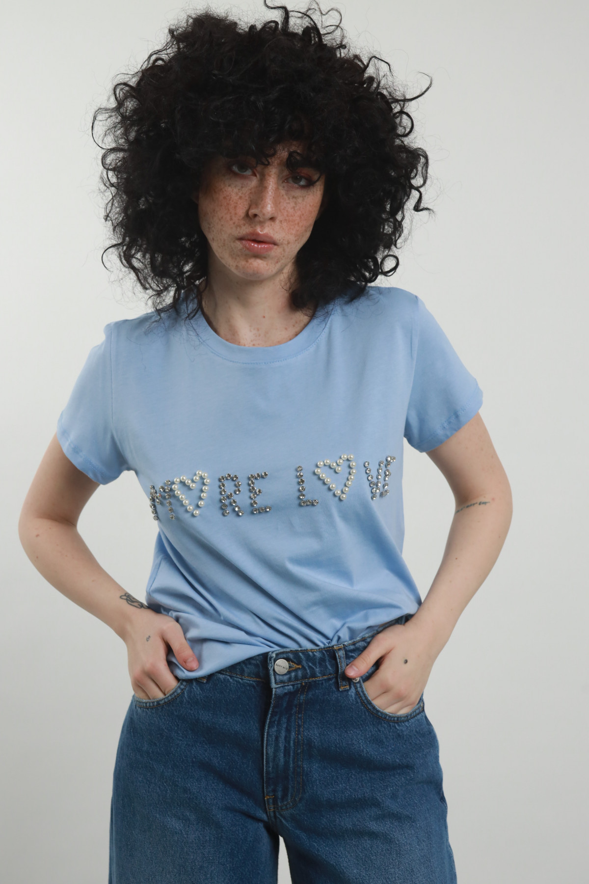 T-Shirt ''More Love''