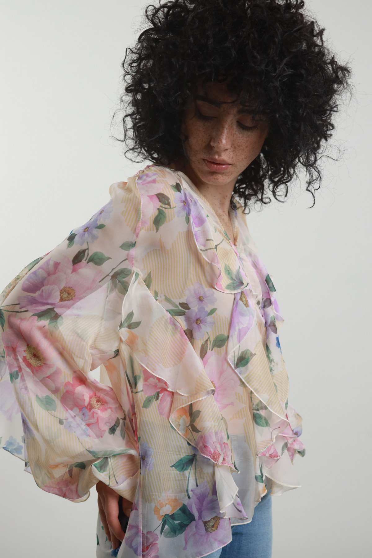 Halbtransparenter Fantasy -Shirt