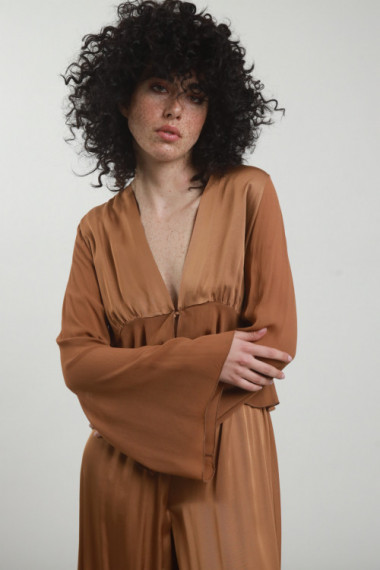 Long sleeves top