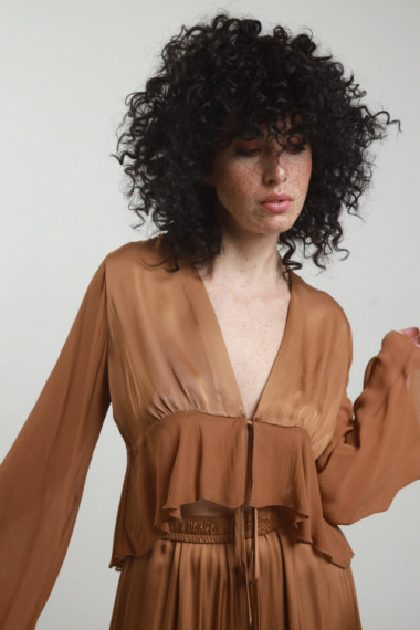 Long sleeves top