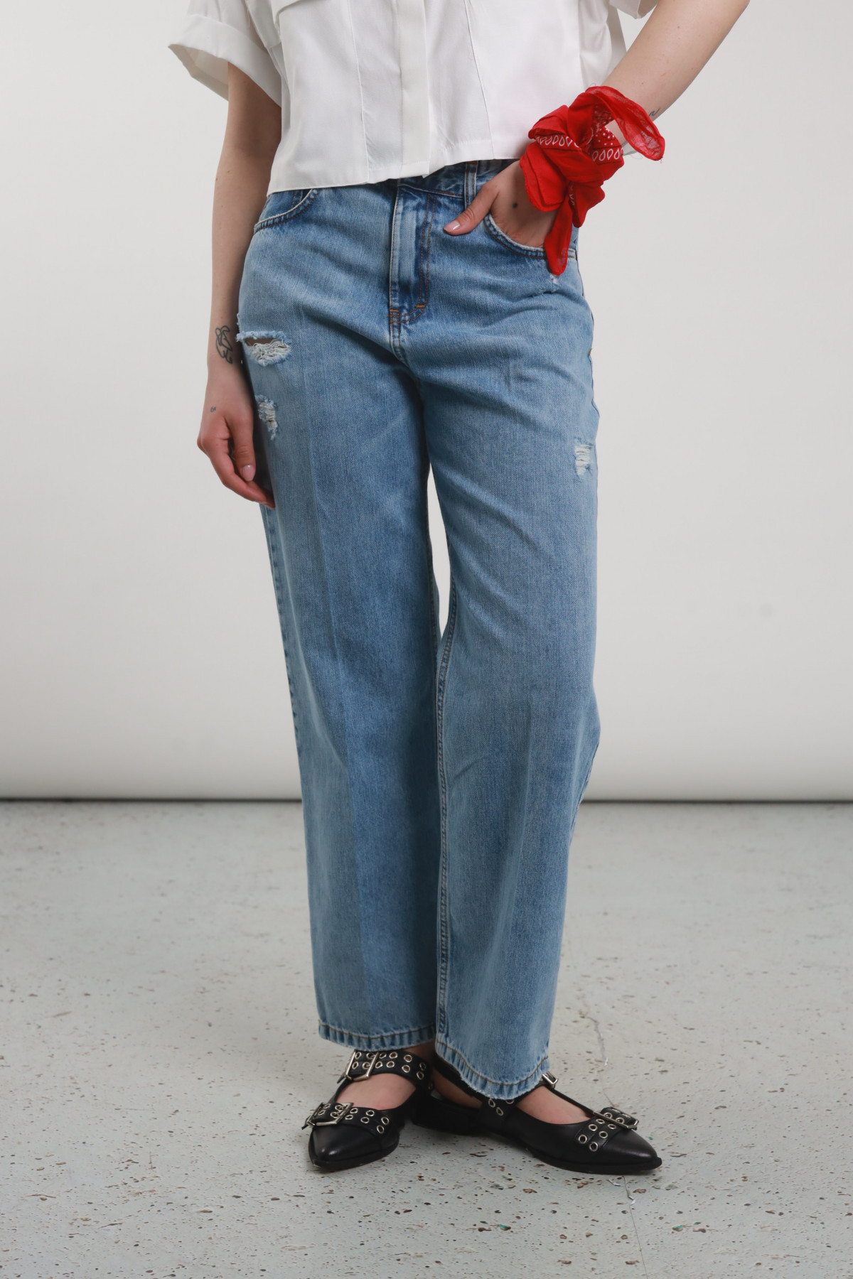 Straight Jeans