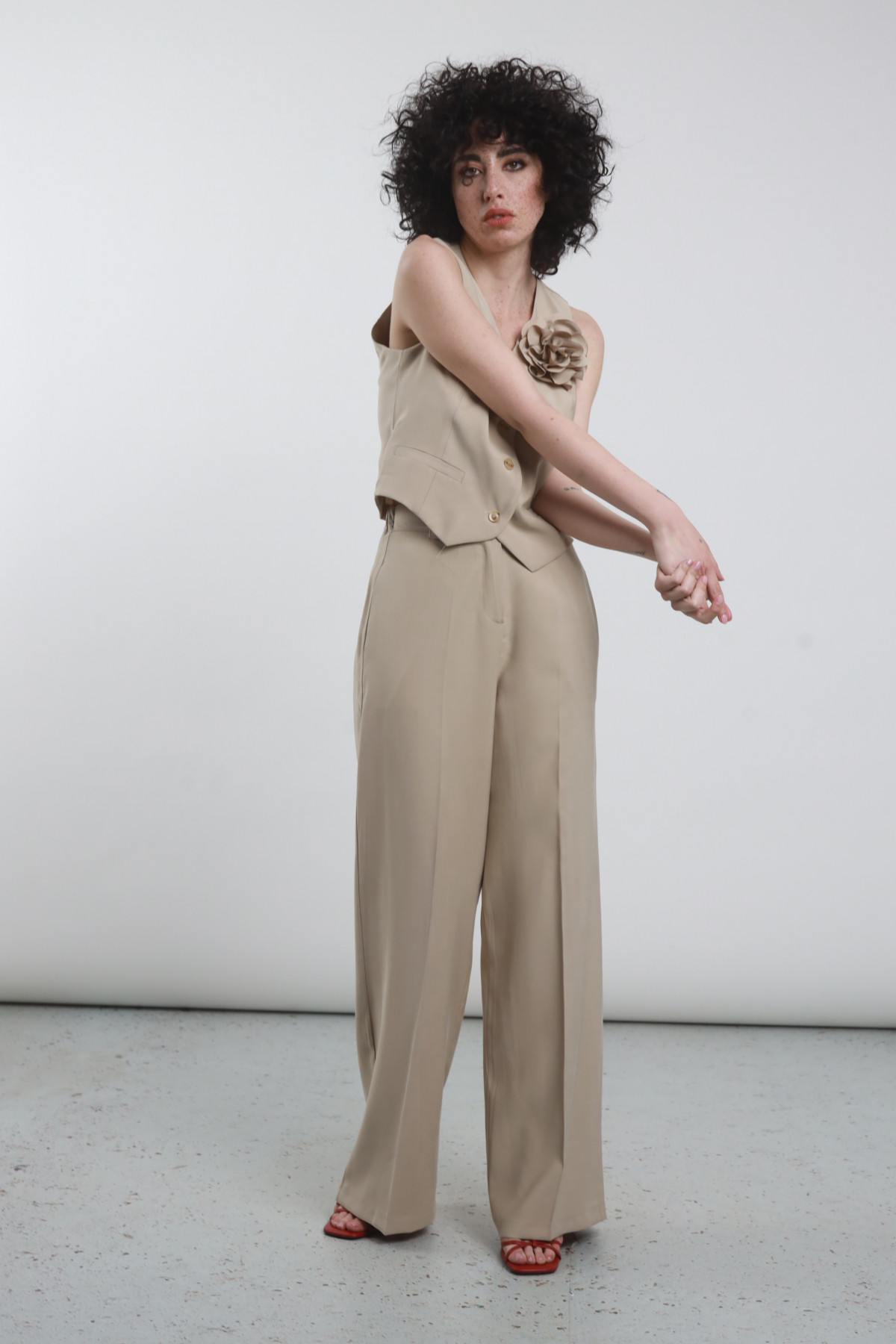 Complete vests and pants