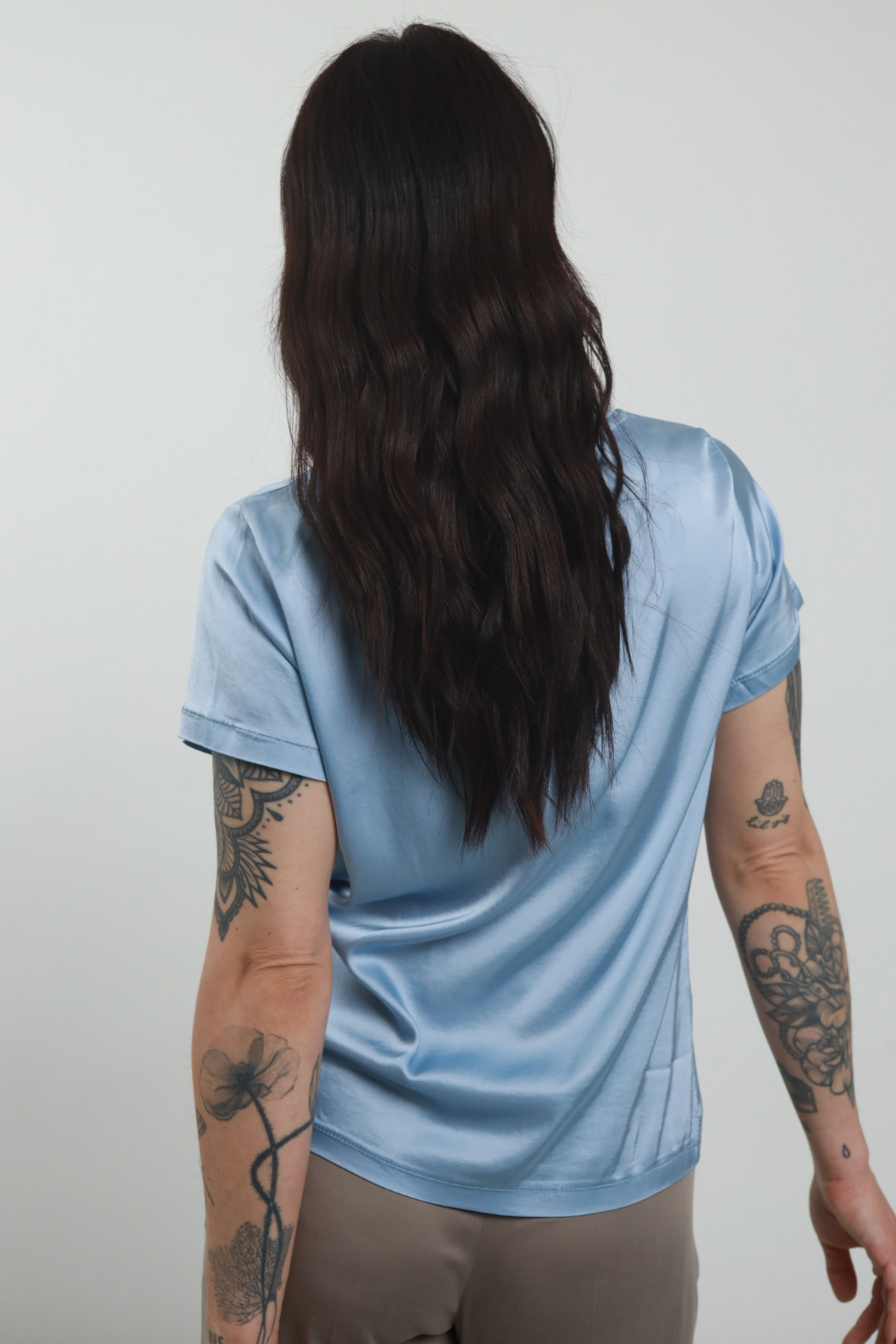 Blusa Maniche Corte