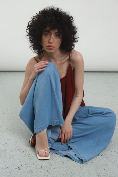 Large trousers