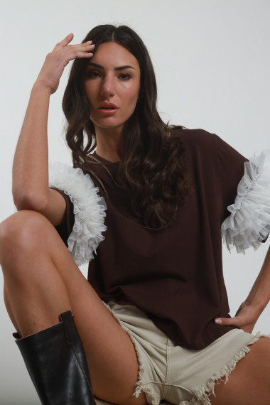 T-shirt tulle