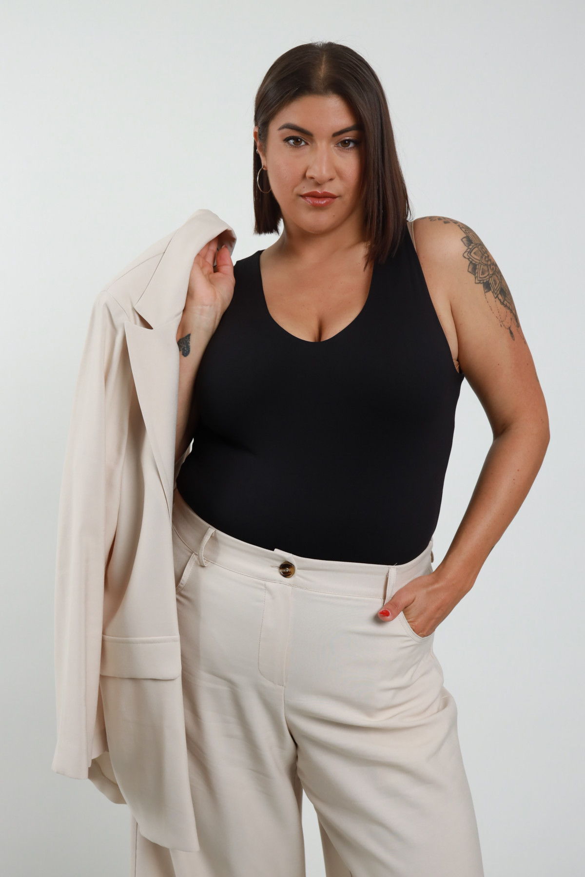 Susy Star - Body