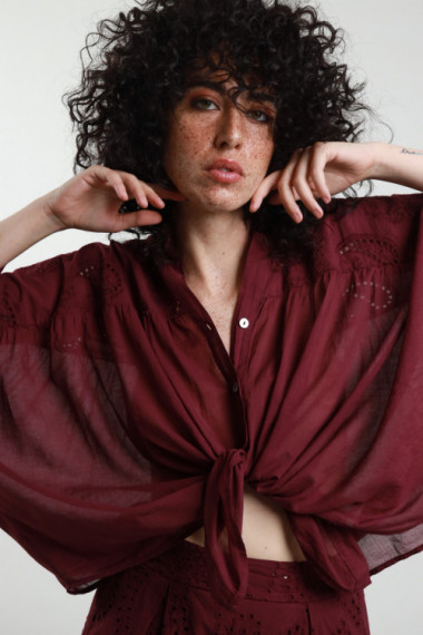 Over Sangallo shirt