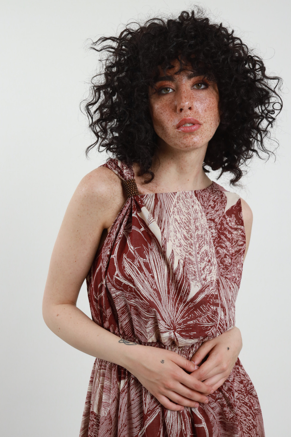 Kleid mit Accessoire