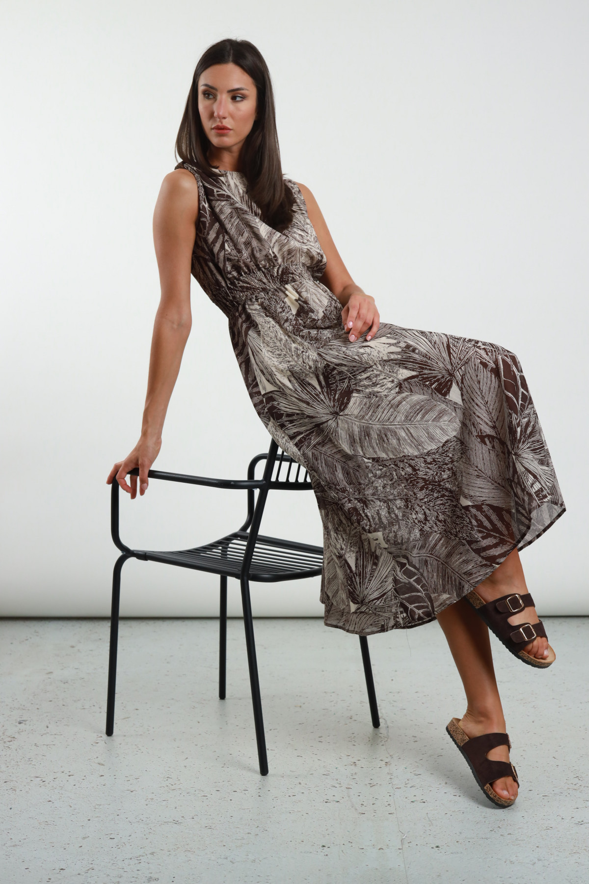 Kleid mit Accessoire