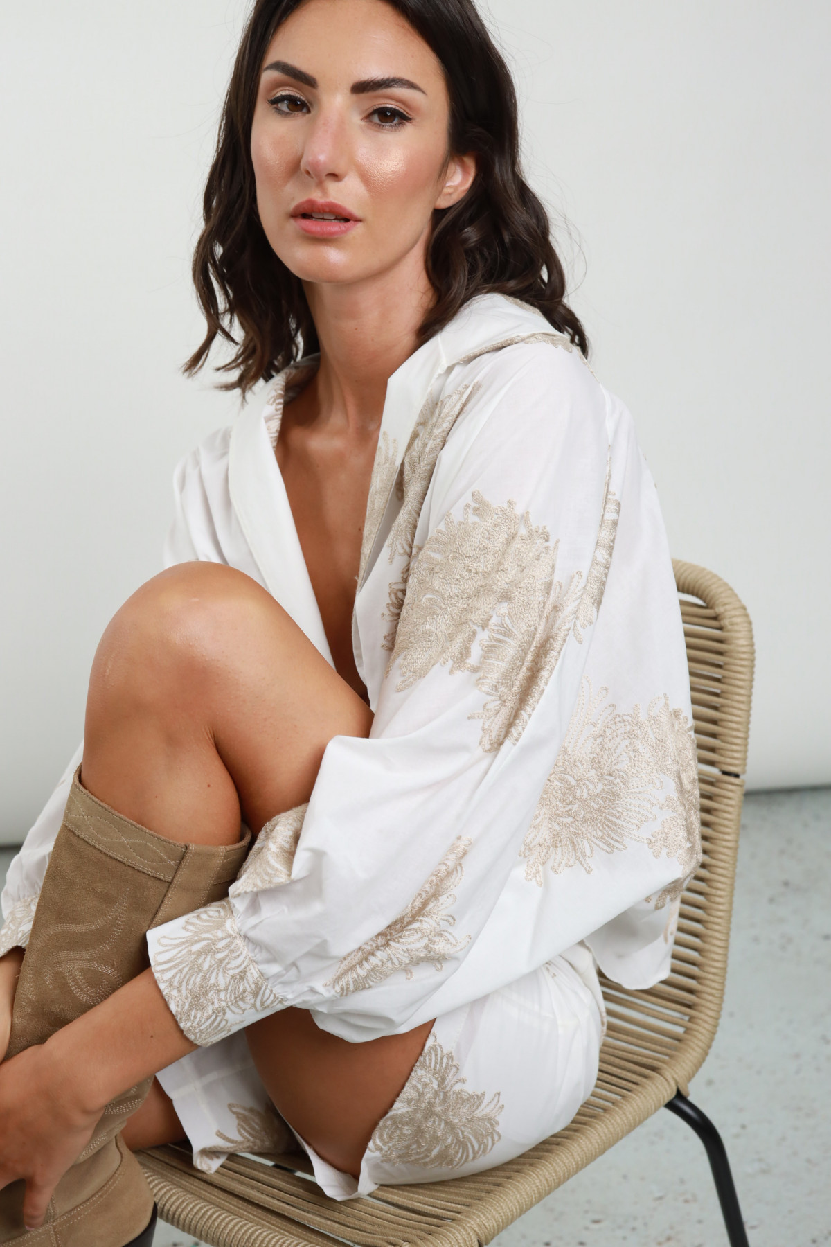 Blusa Ricamata