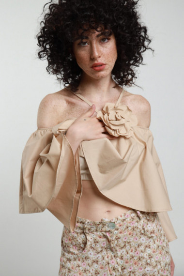 Schiffer neckline blouse