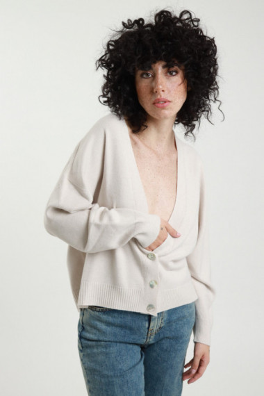Cardigan 50%vi 27%pl 23%pa