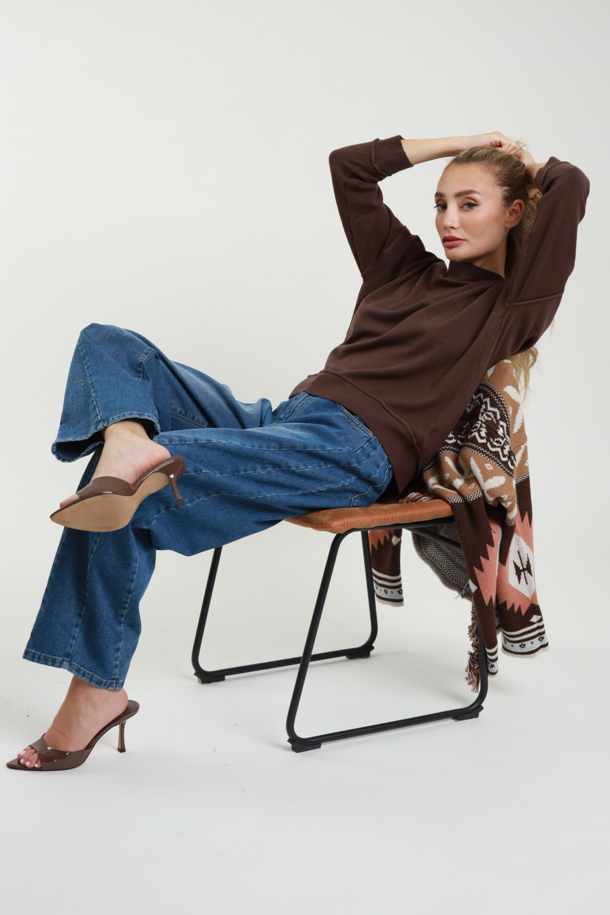 KNIT