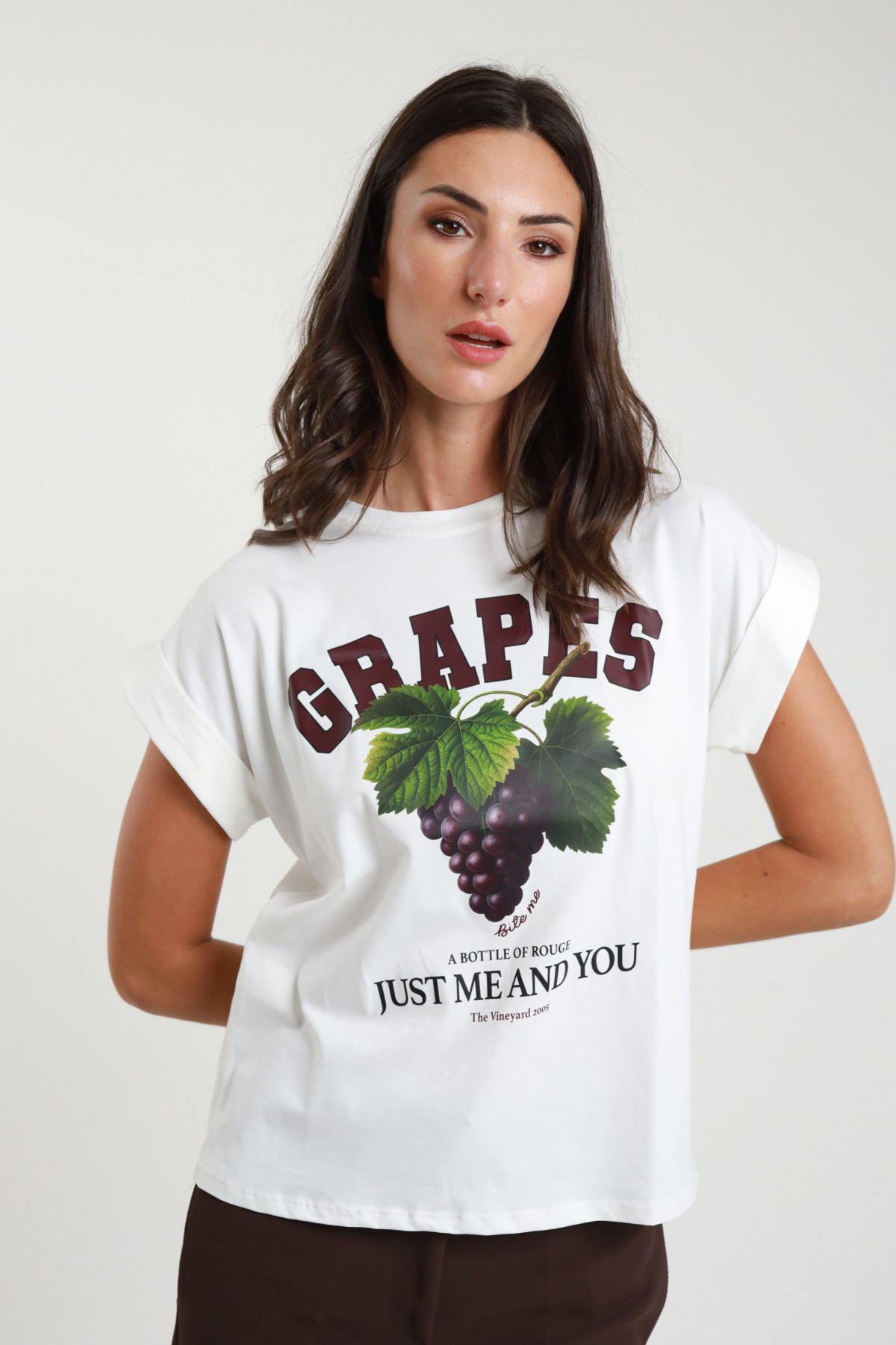 Grapes printing t-shirt