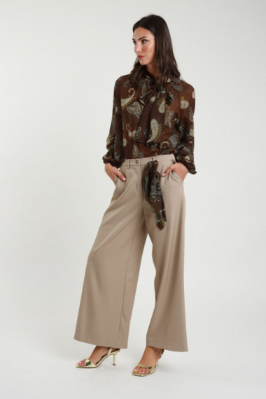 Pantaloni con Foulard