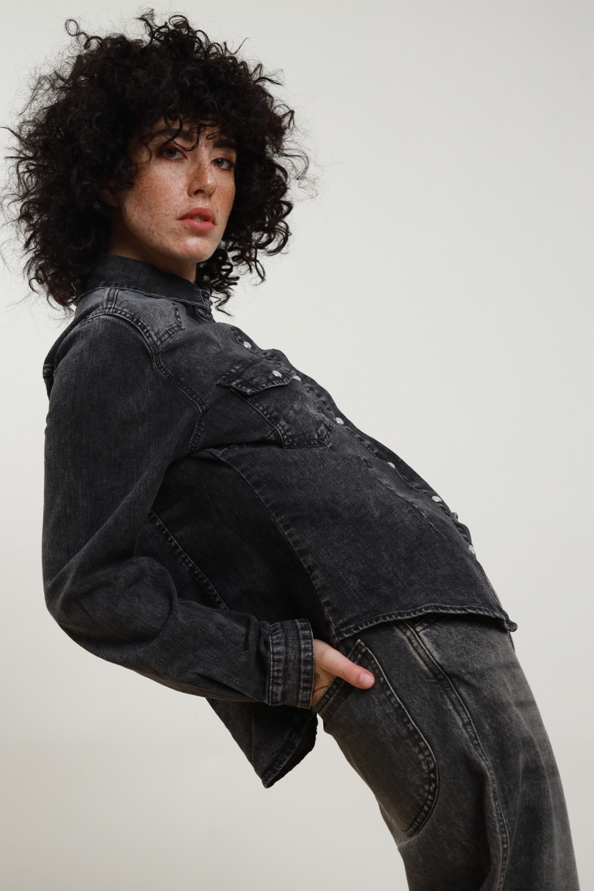 Camicia jeans 75%co 23%pl 2%ea