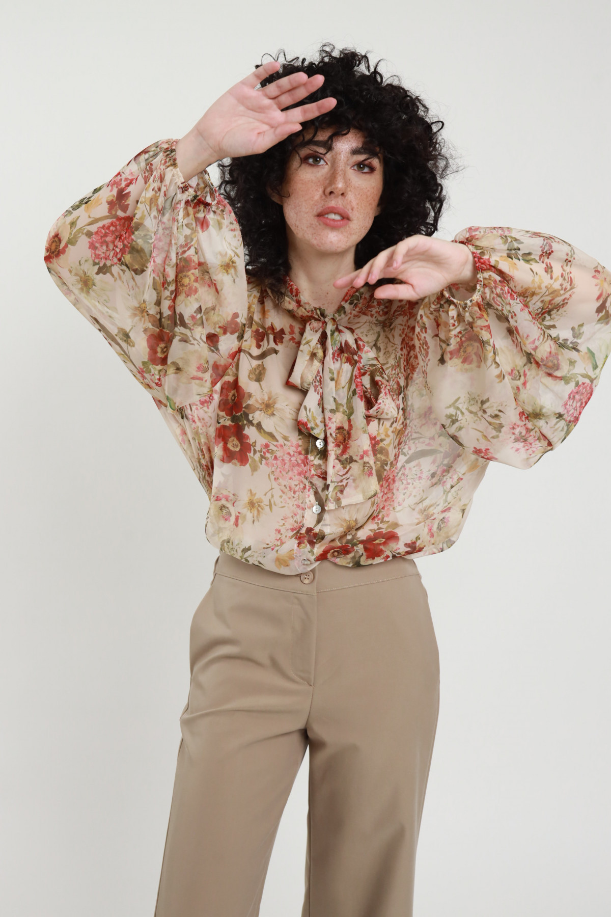 Camicia Fantasia con Fiocco