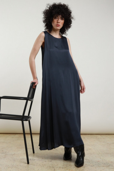 Long dress