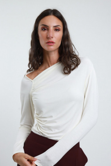 Asymmetrisches Ausschnitt T-Shirt