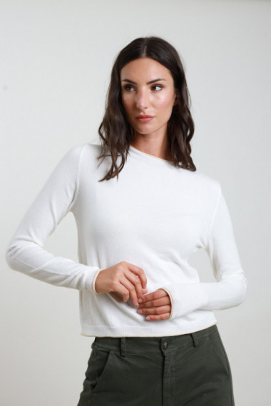 Shoesless shirt