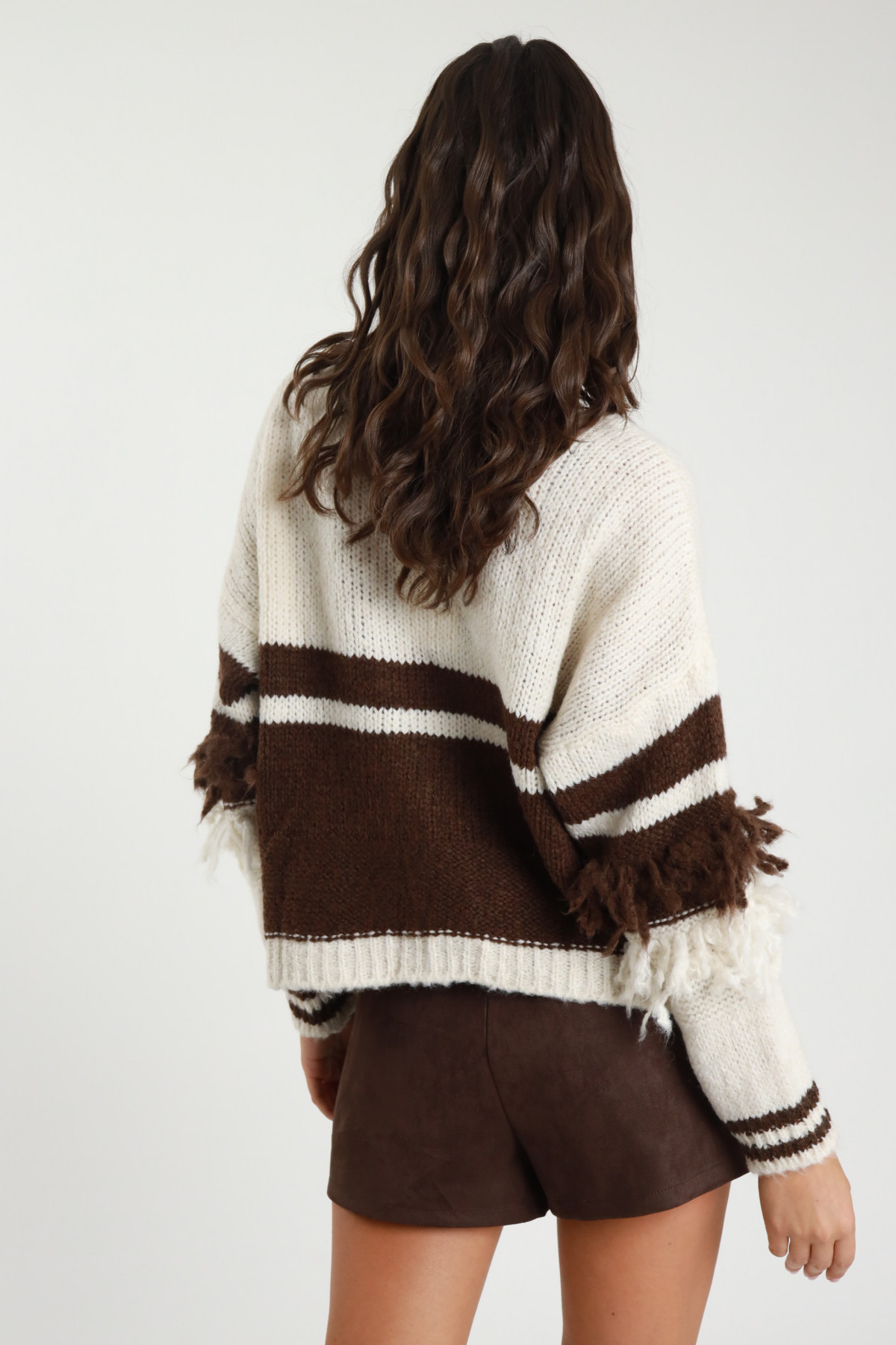 Strickjacke mit Fransen
