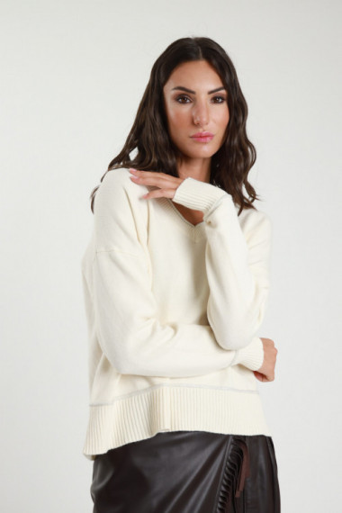 Pullover mit V-Ausschnitt