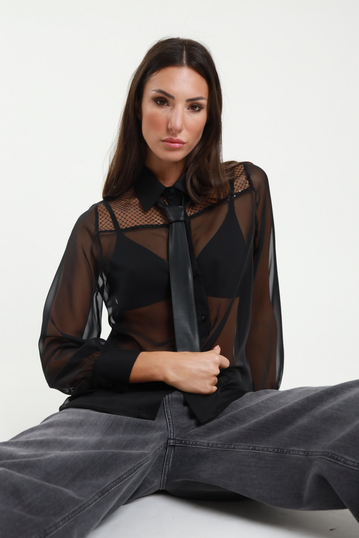 Camicia Trasparente Cravatta Ecopelle