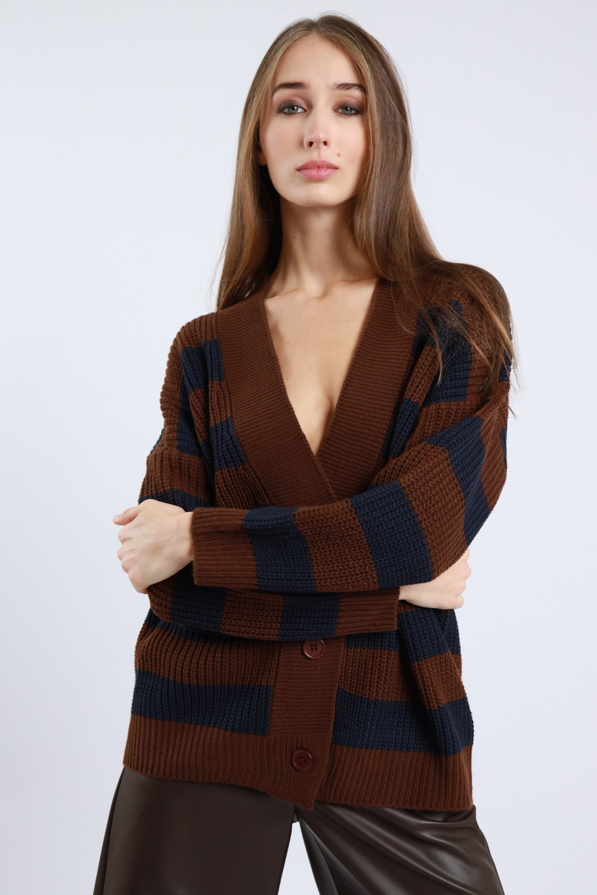Cardigan Over Righe