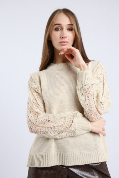Crochet sleeve shirt