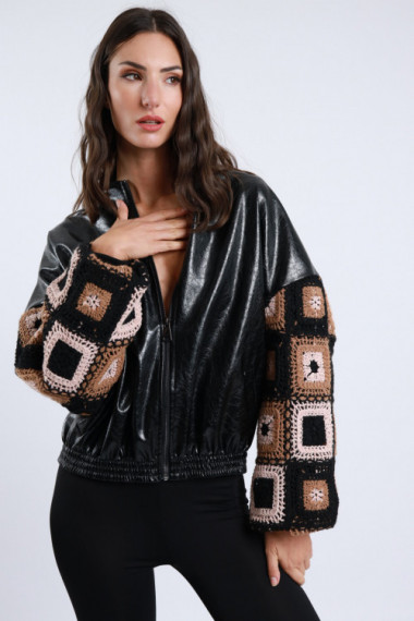 Bestickte Ärmelbomber