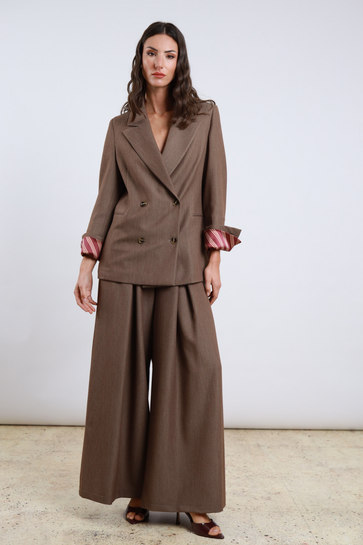 Pantaloni Ampi con Cintura