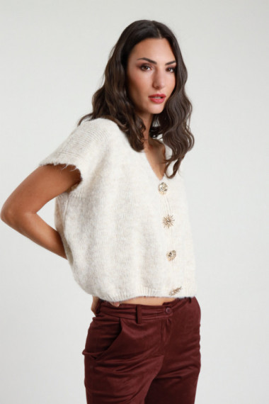 Strickjacke mit Juwelenknöpfen