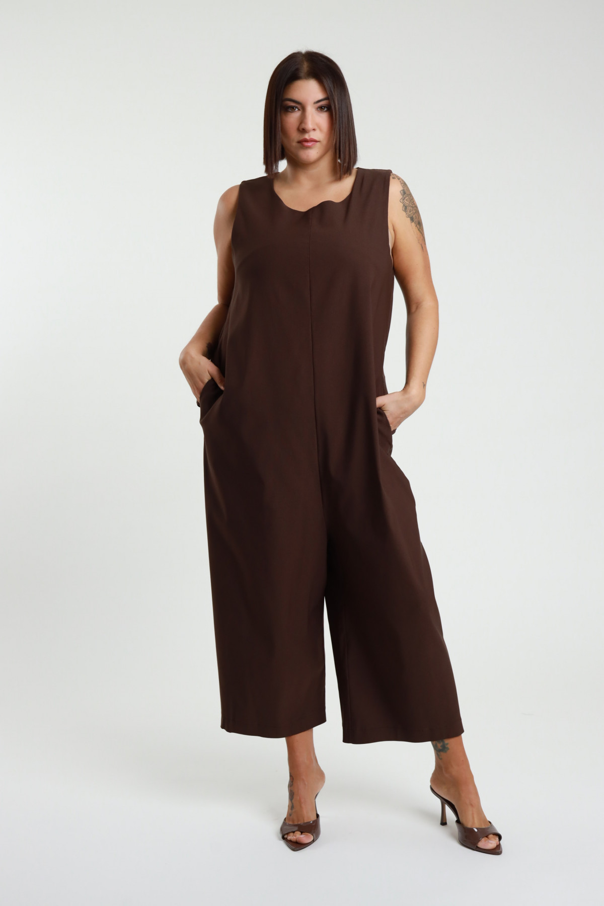 Tuta bengalina 73%vi 20%ny 7%ea