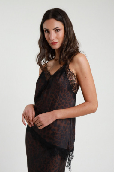 Spotted Top with Lace