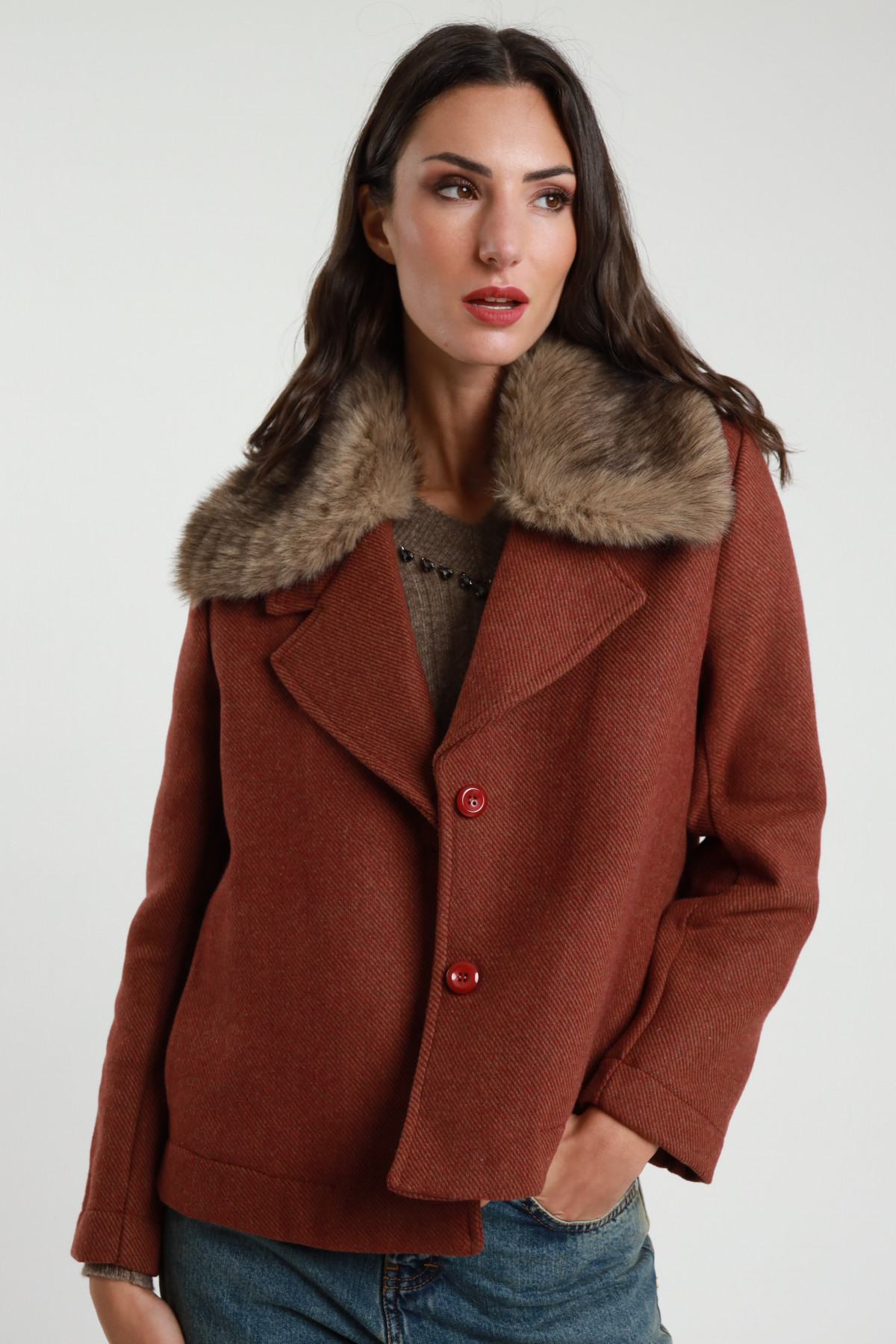 Kunstpelzjacke