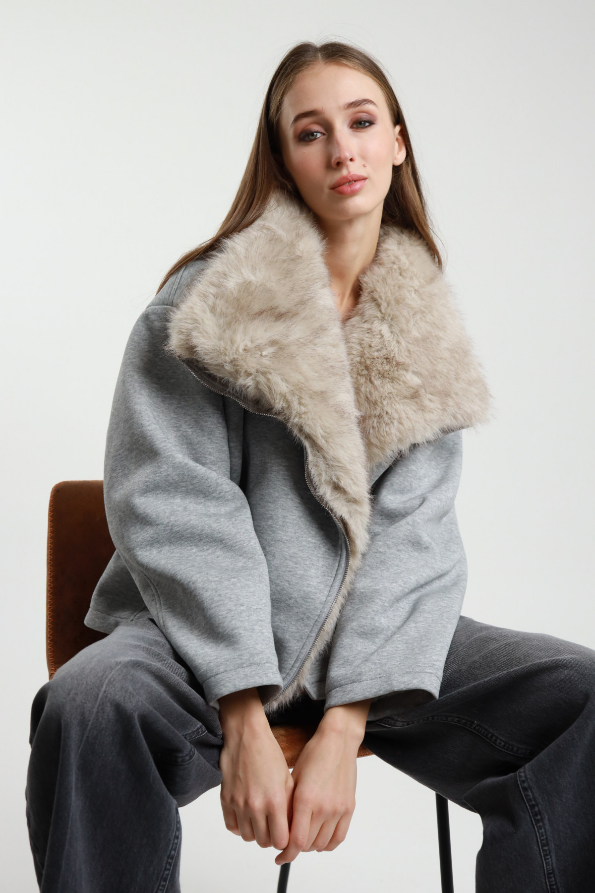 Chiodo-Sweatshirt + Kunstpelz