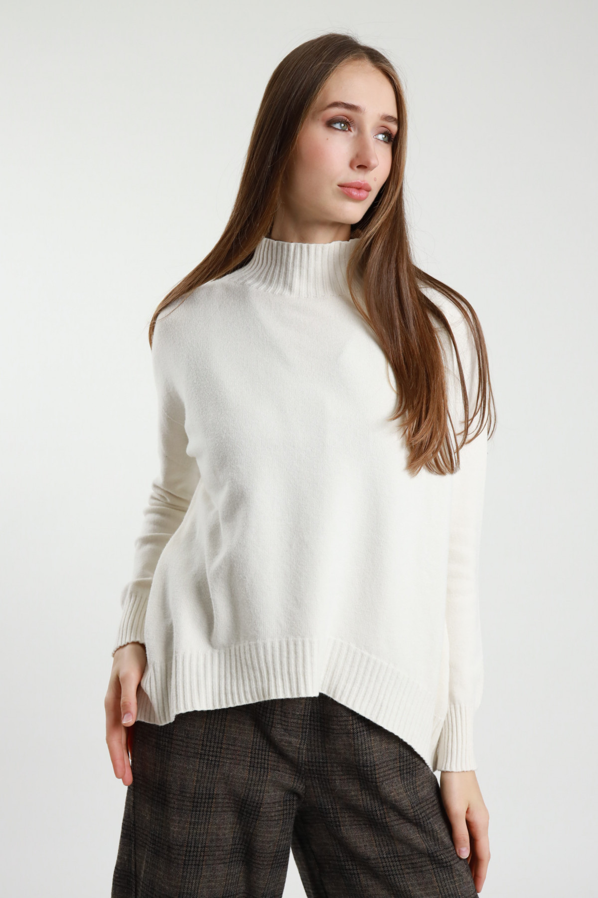 Pullover mit Kraterhals
