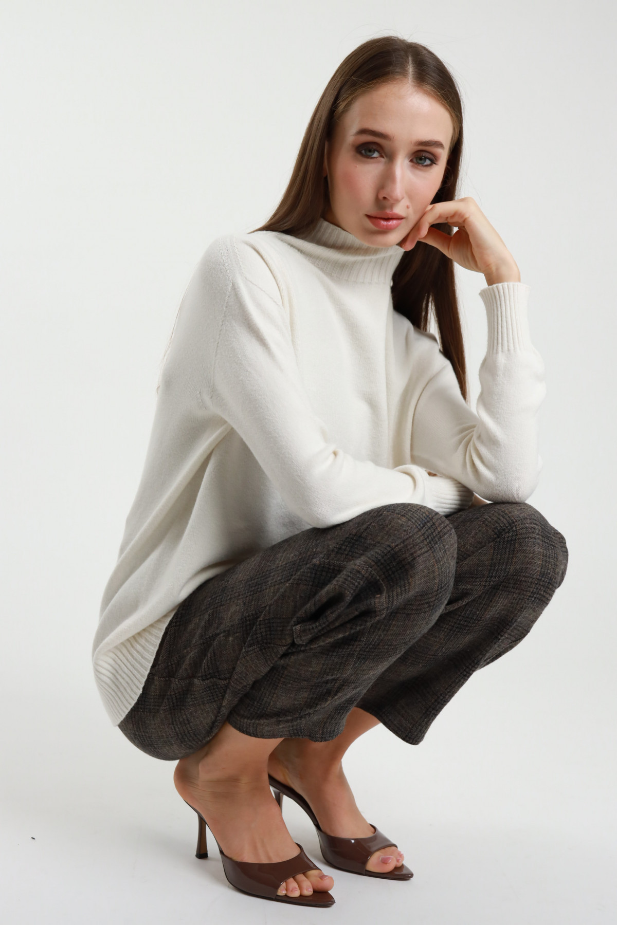 Pullover mit Kraterhals