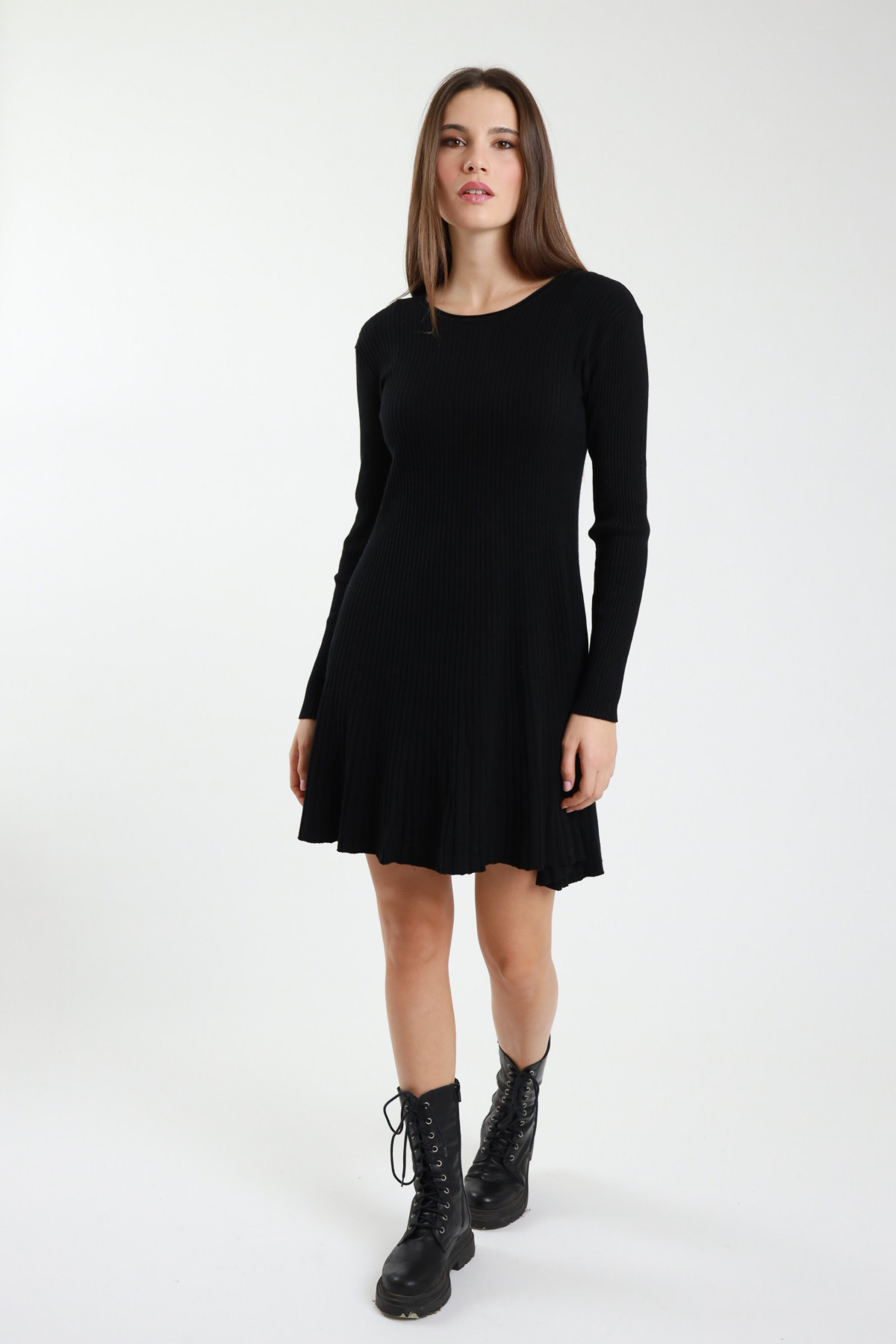 Geripptes Kleid