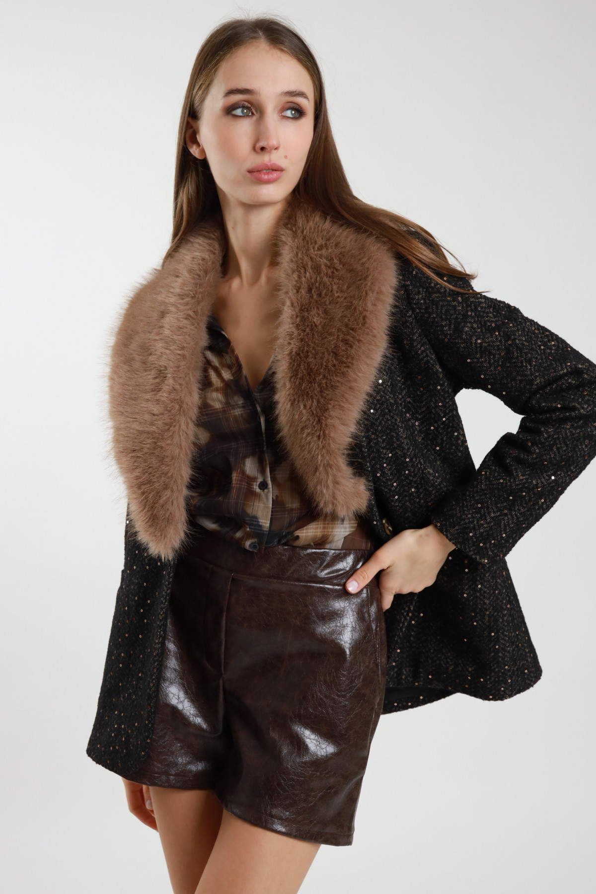 Jacke mit Kunstpelzkragen