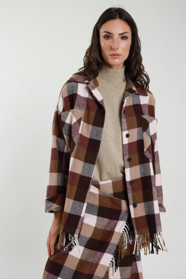 Oversized checked shirt