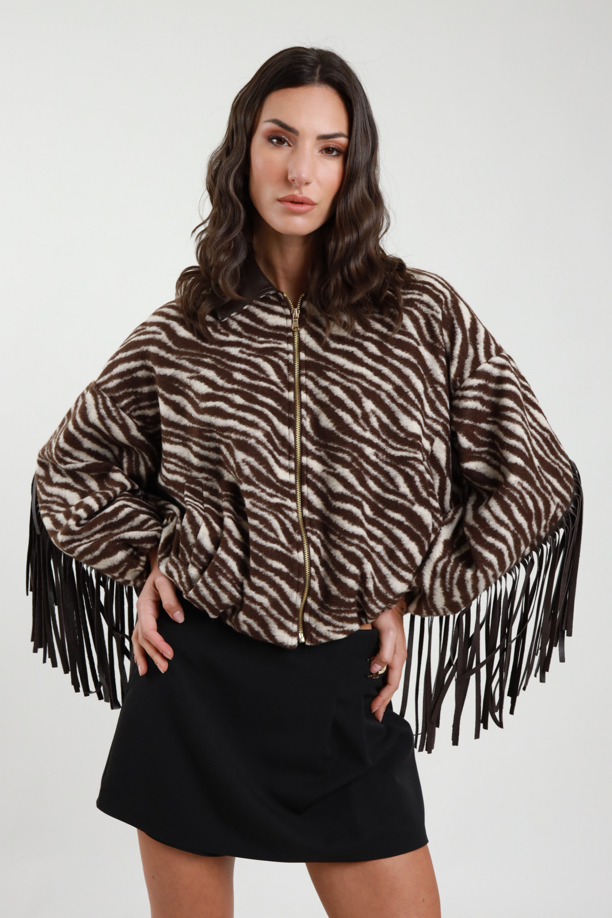 Bomberjacke mit Zebra-Fransen
