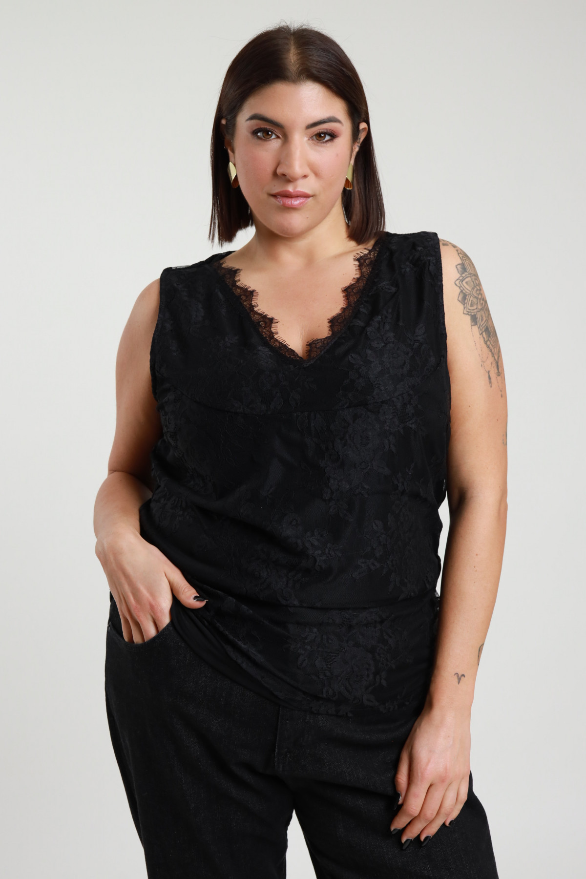 Susy Star - Top Pizzo Smanicato