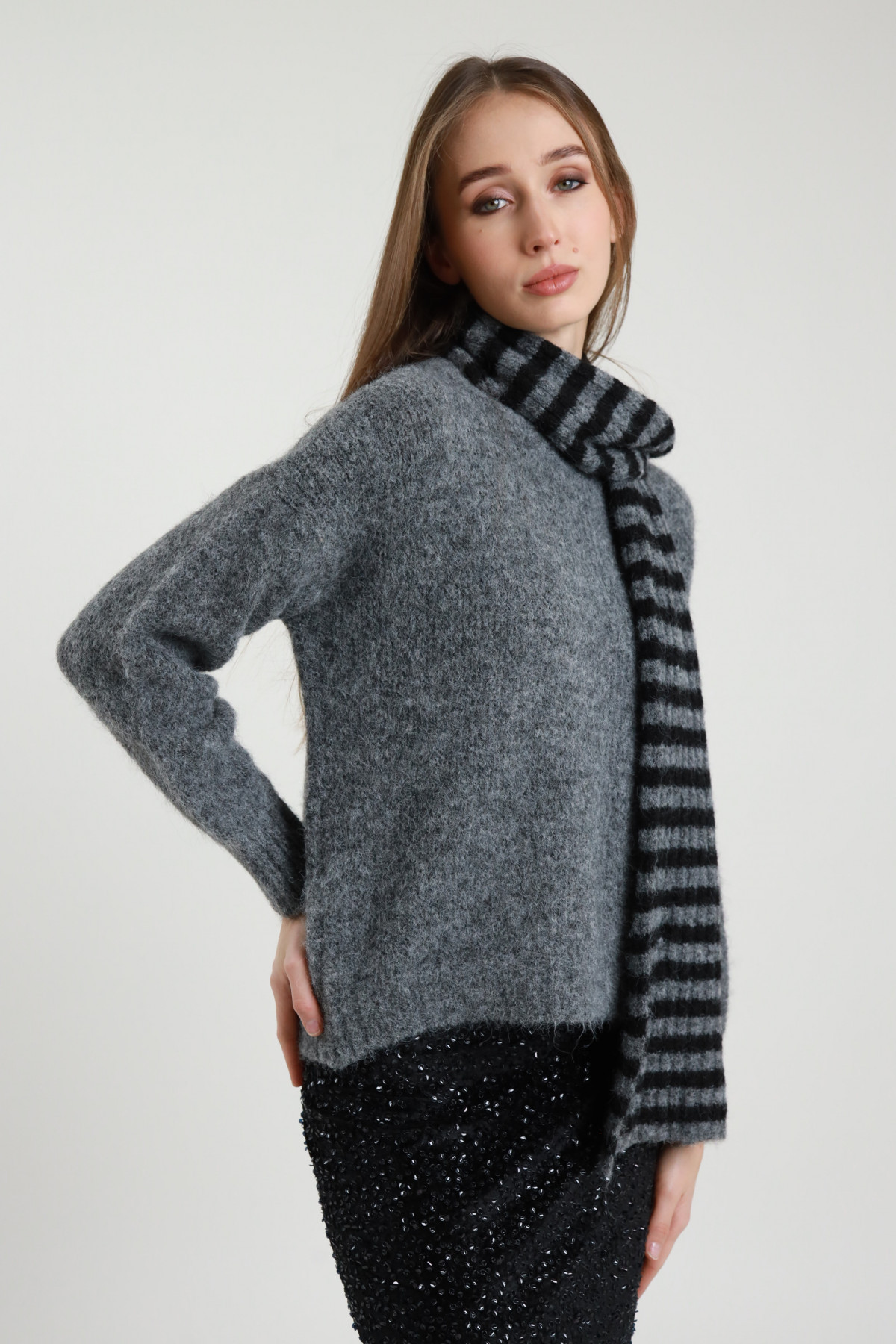 Maglia girocollo 50%ac 30%pl 10%wo 10%ws