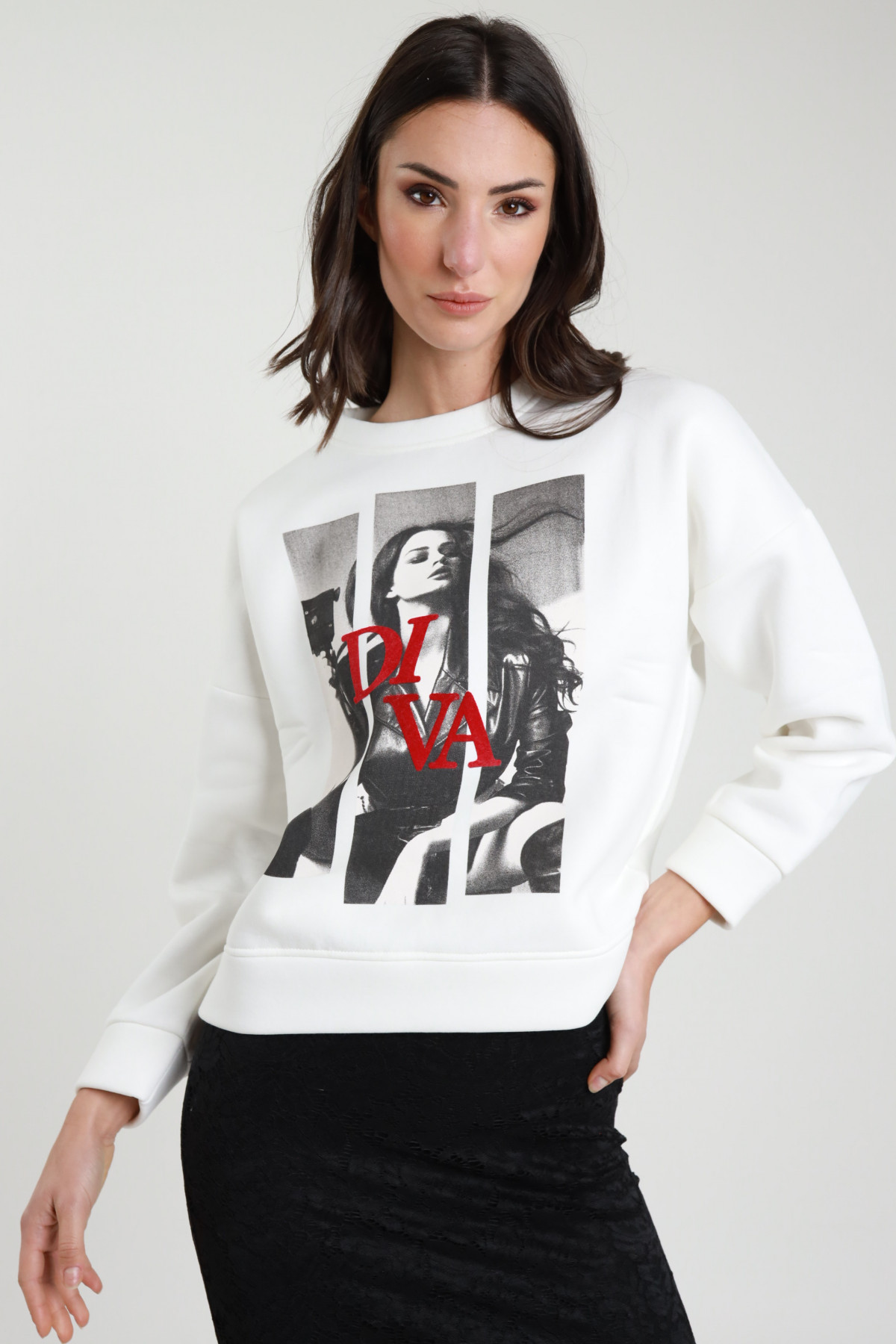 Sweatshirt mit Diva-Print