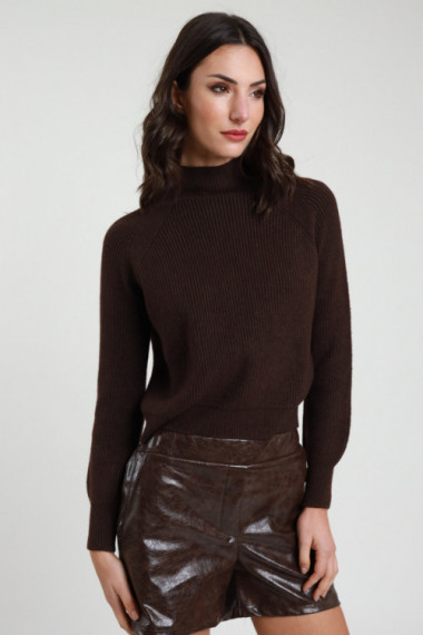 Gerippter Pullover