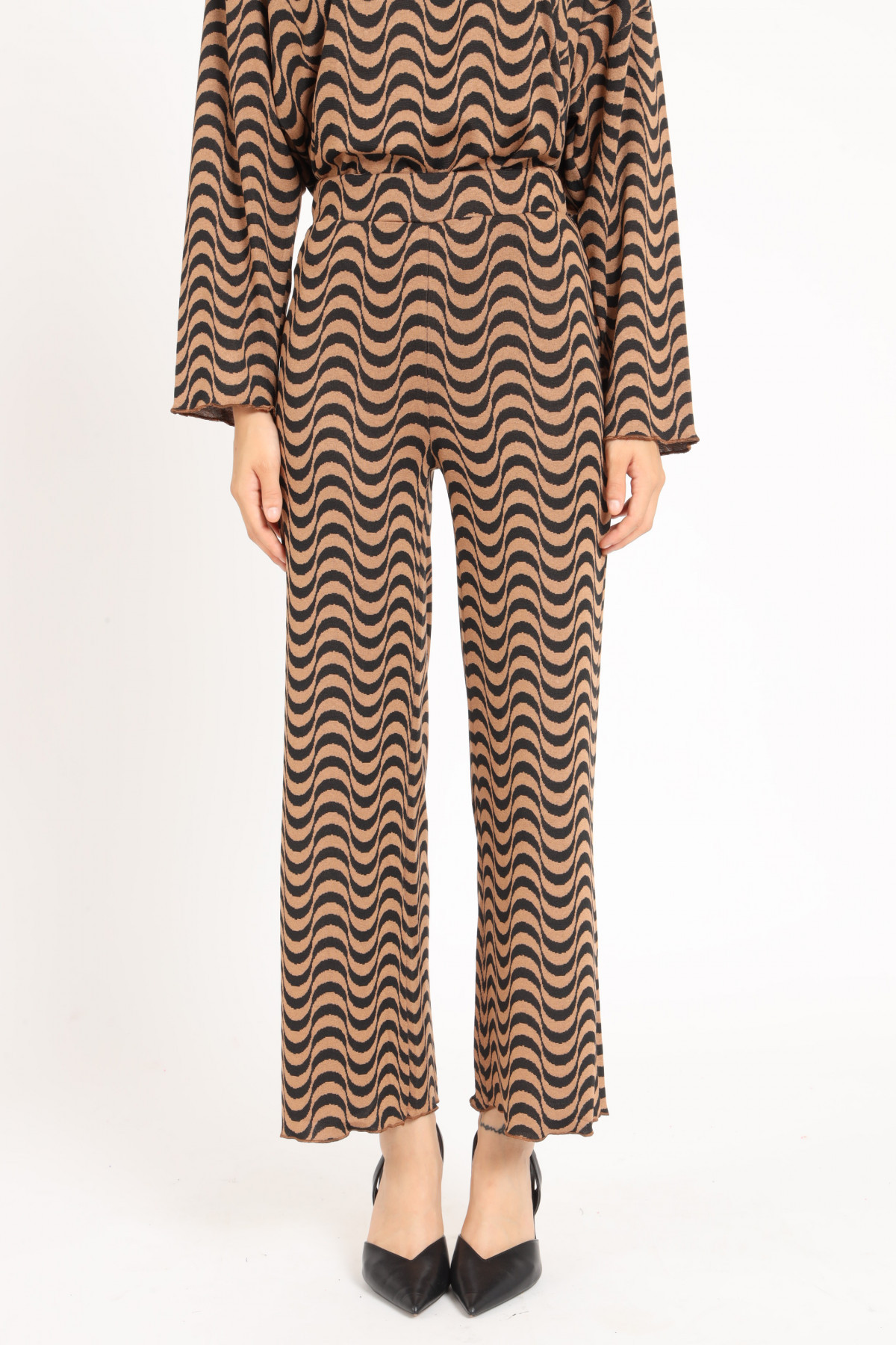 High Waisted Pants in Optical Pattern