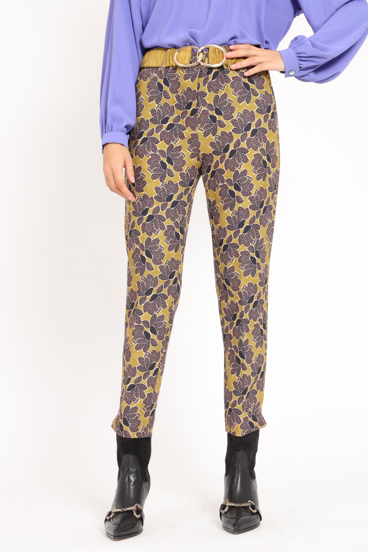 High Waist Trousers in Floral Fantasy Print