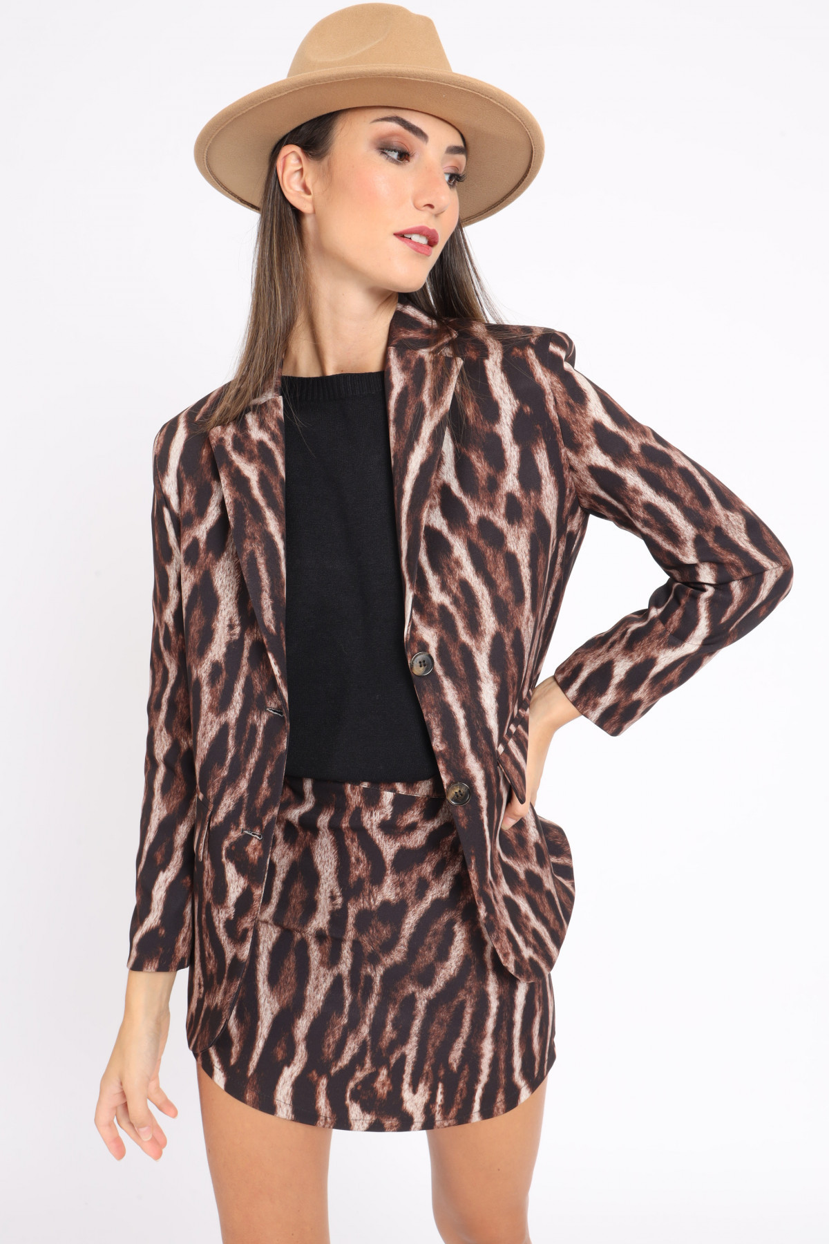 Jacket with Classic Revers in Animalier Print