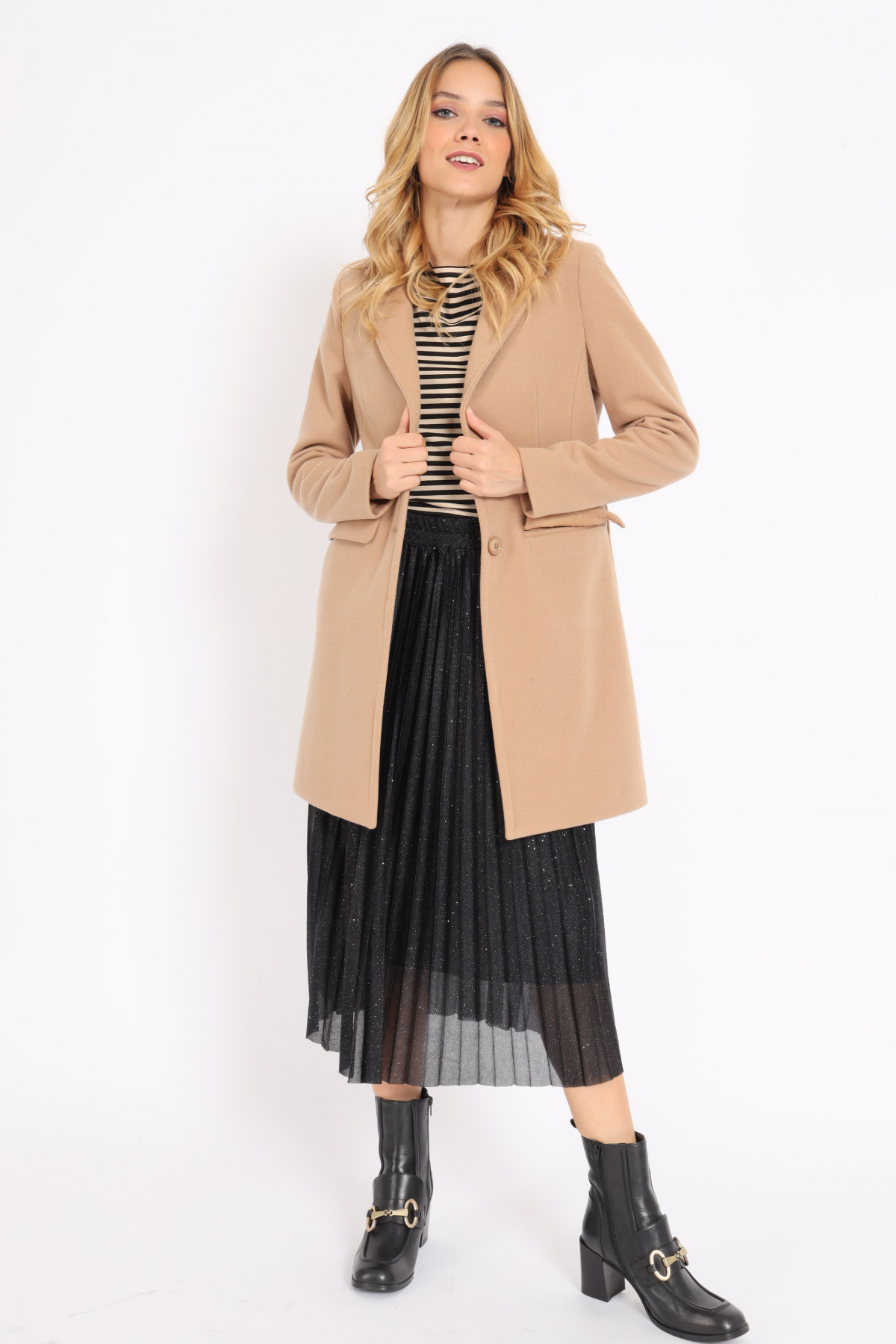 Classic Revers Coat with Flap Pockets